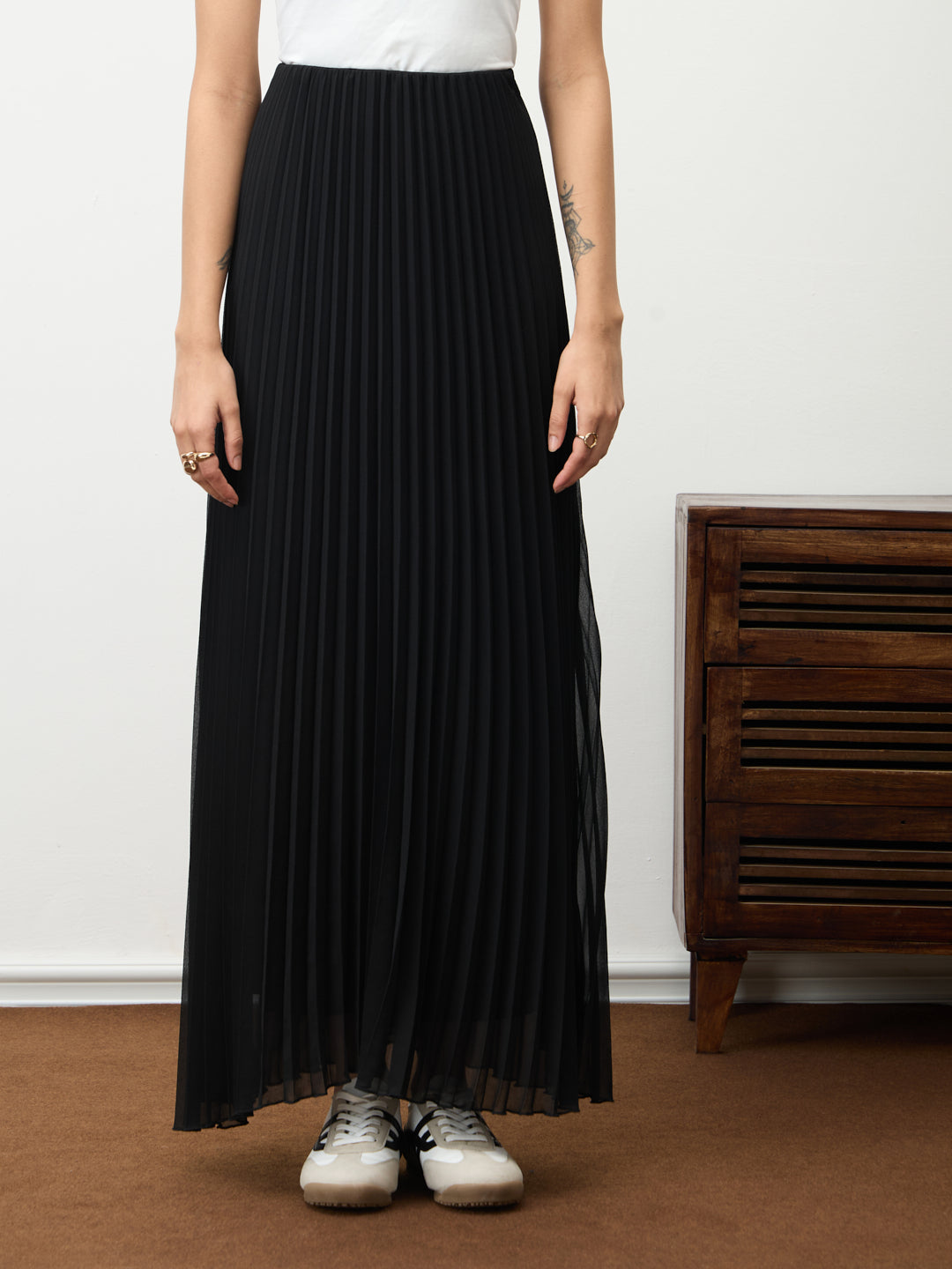Black Pleated Maxi Skirt