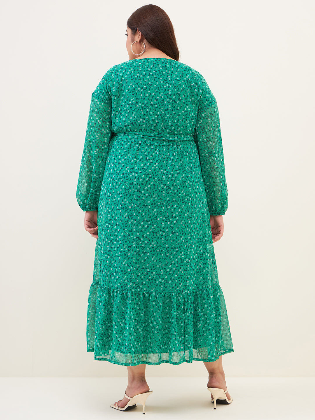 Green ditsy floral printed tiered maxi dress