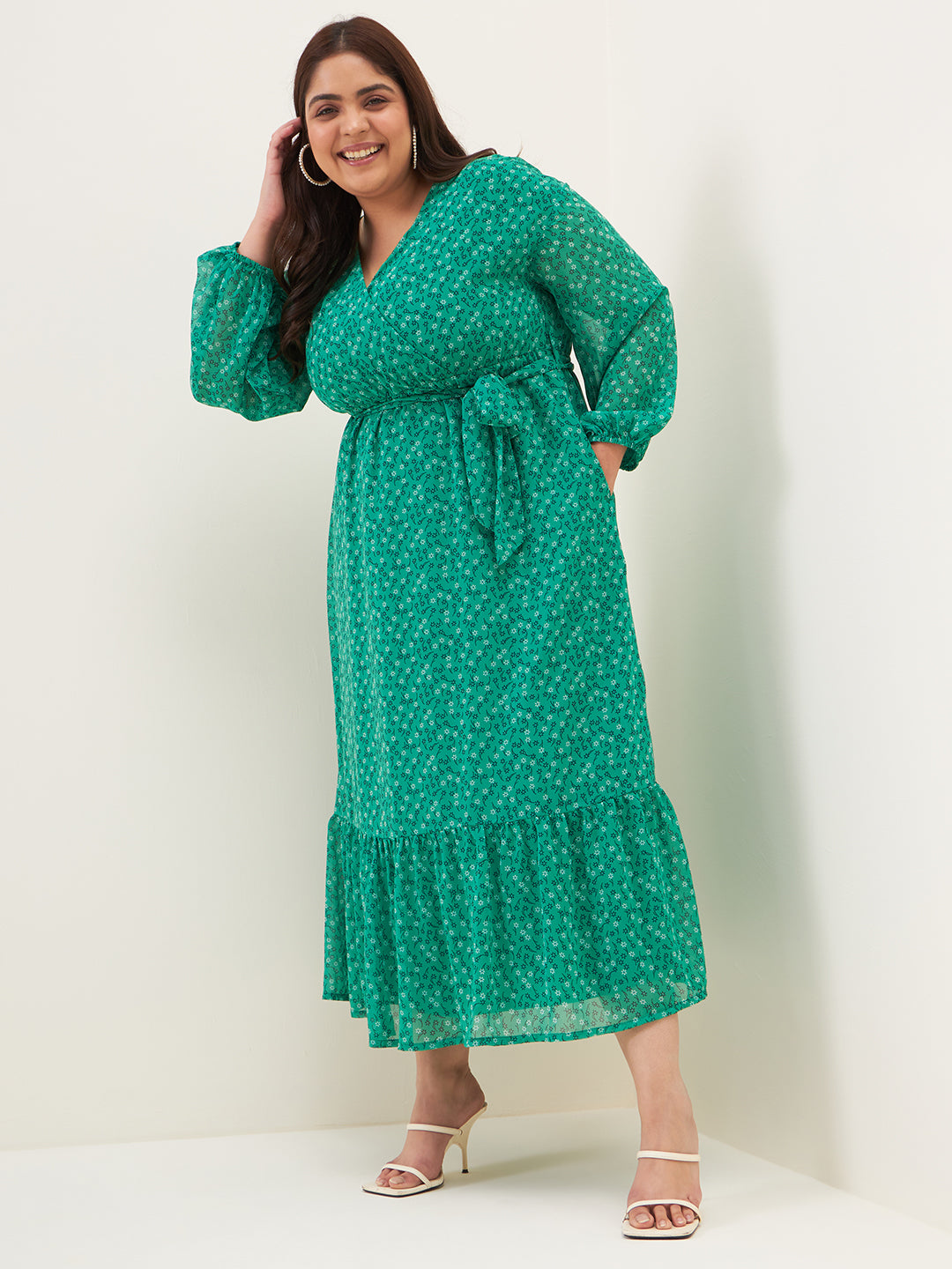 Green ditsy floral printed tiered maxi dress