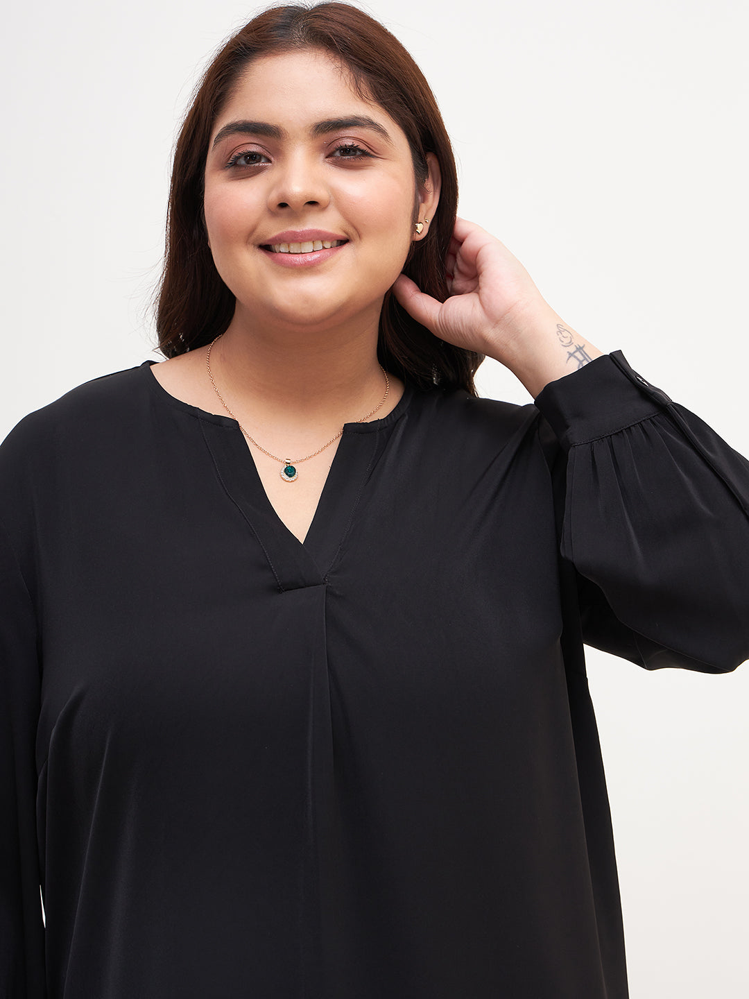 Black Solid V Neck Maxi Dress