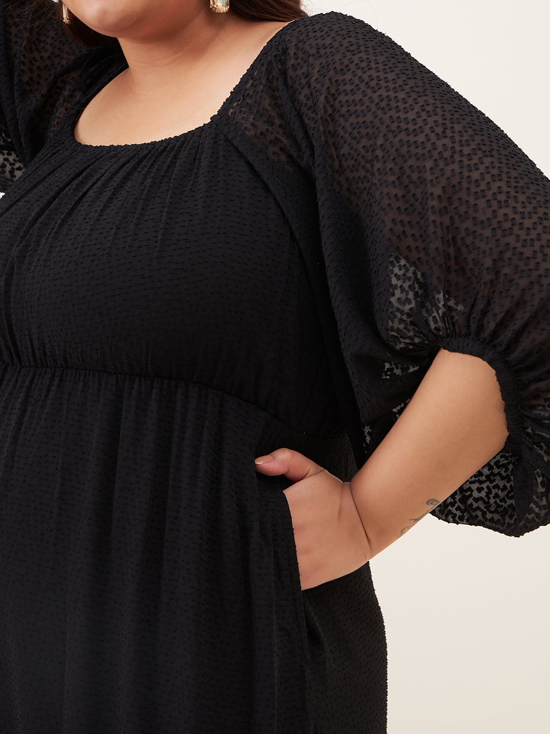 Black Dobby Ruched Tiered Maxi Dress