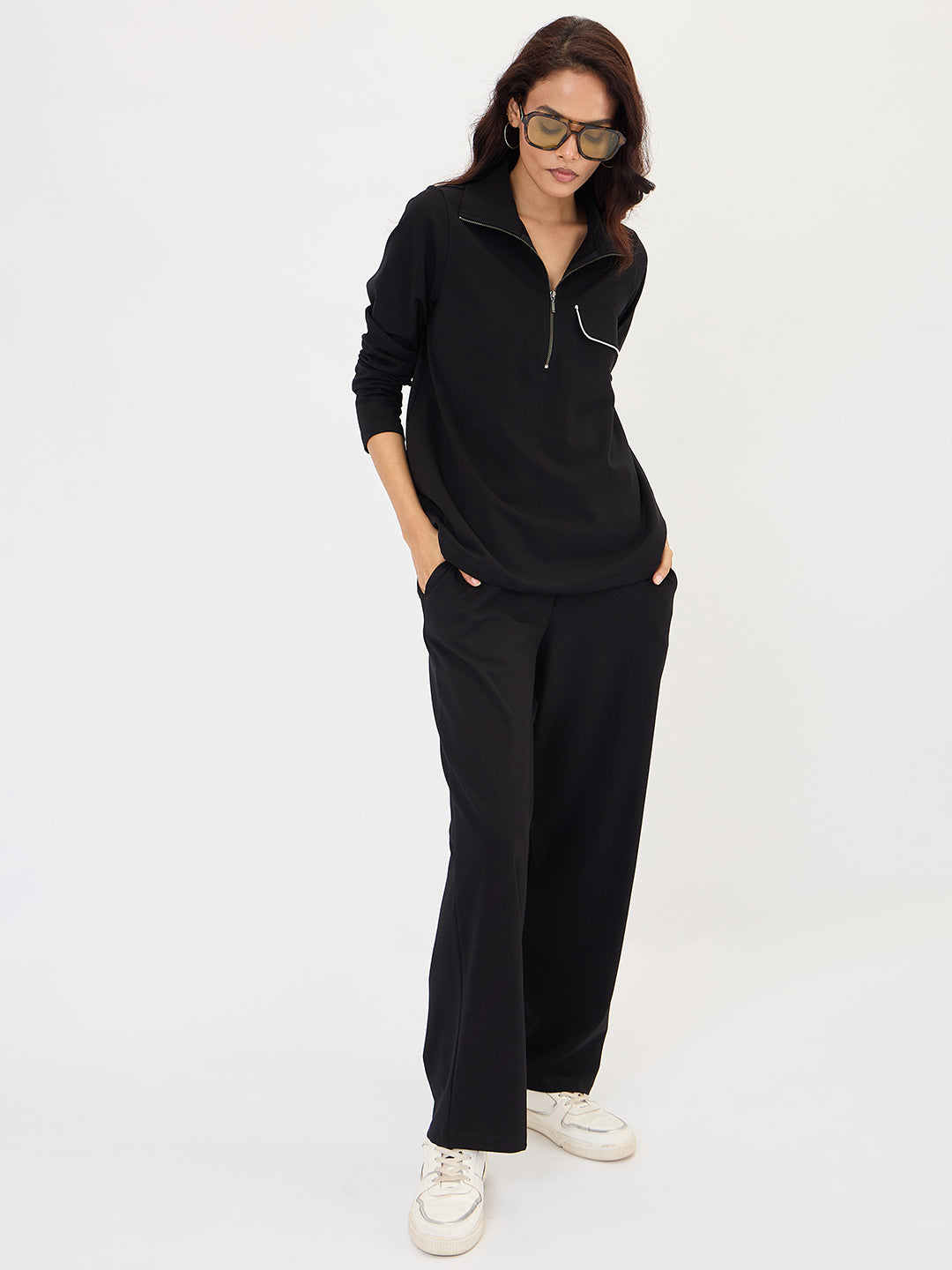 Black Piping Detail Travel Top