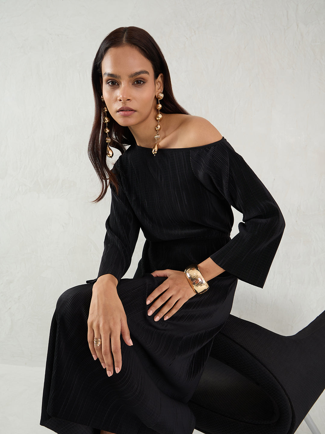 Black Plisse Off Shoulder Midi Dress