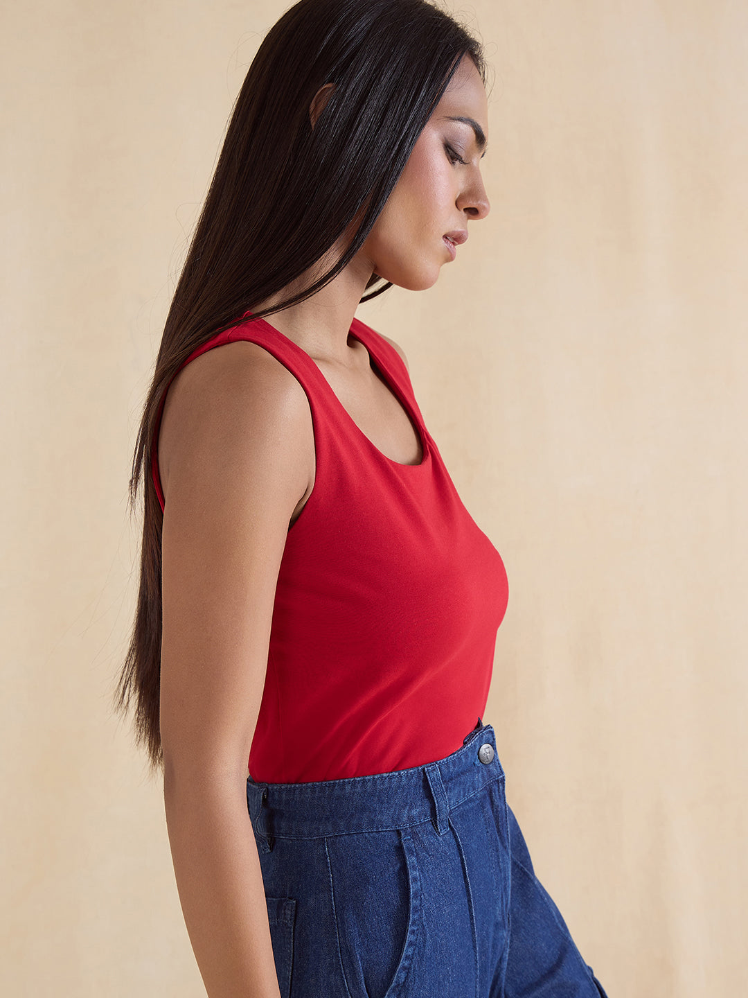 Red Knit Sleeveless Top