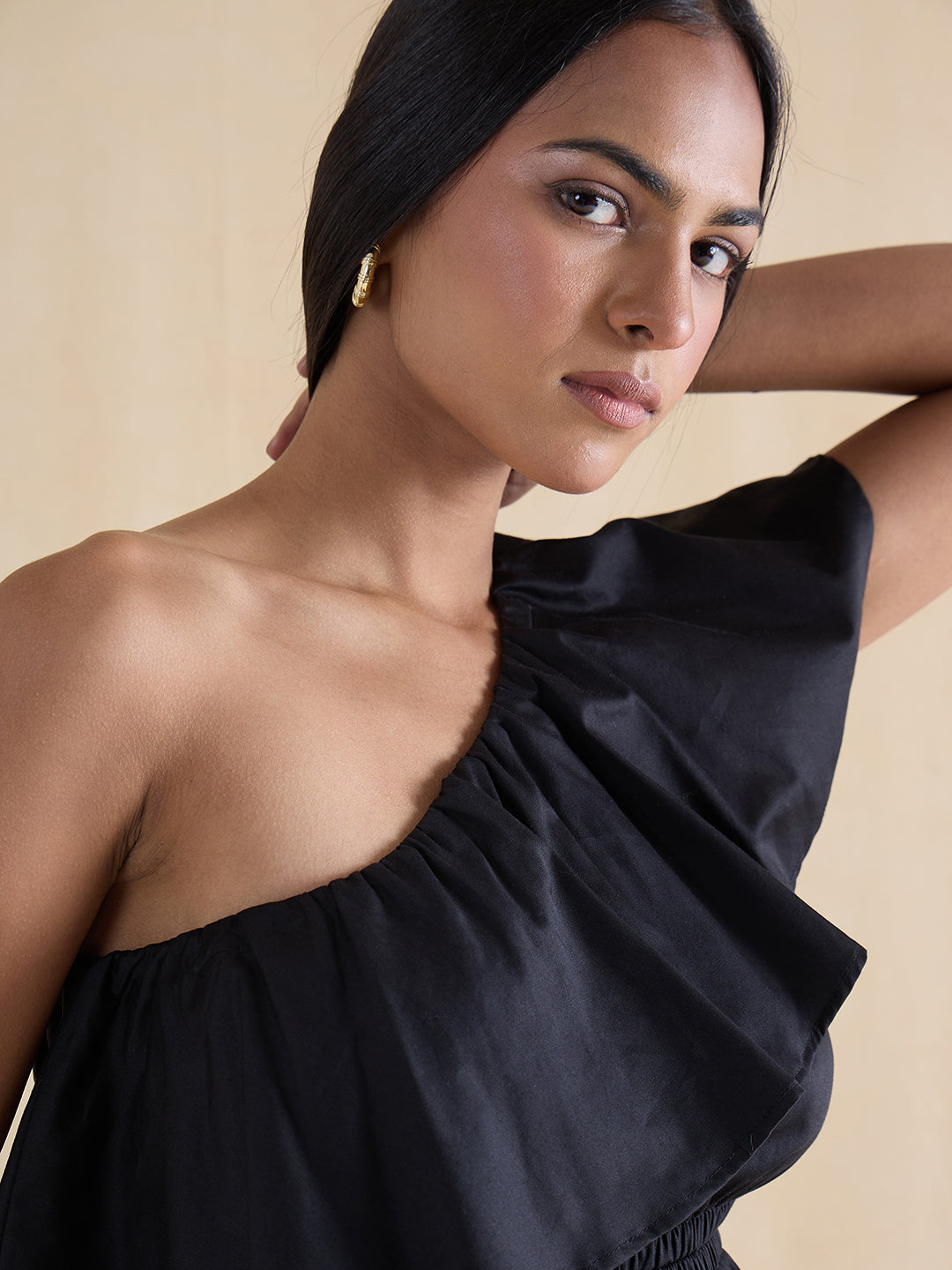 black-one-shoulder-cut-out-maxi-dress-ff-7105