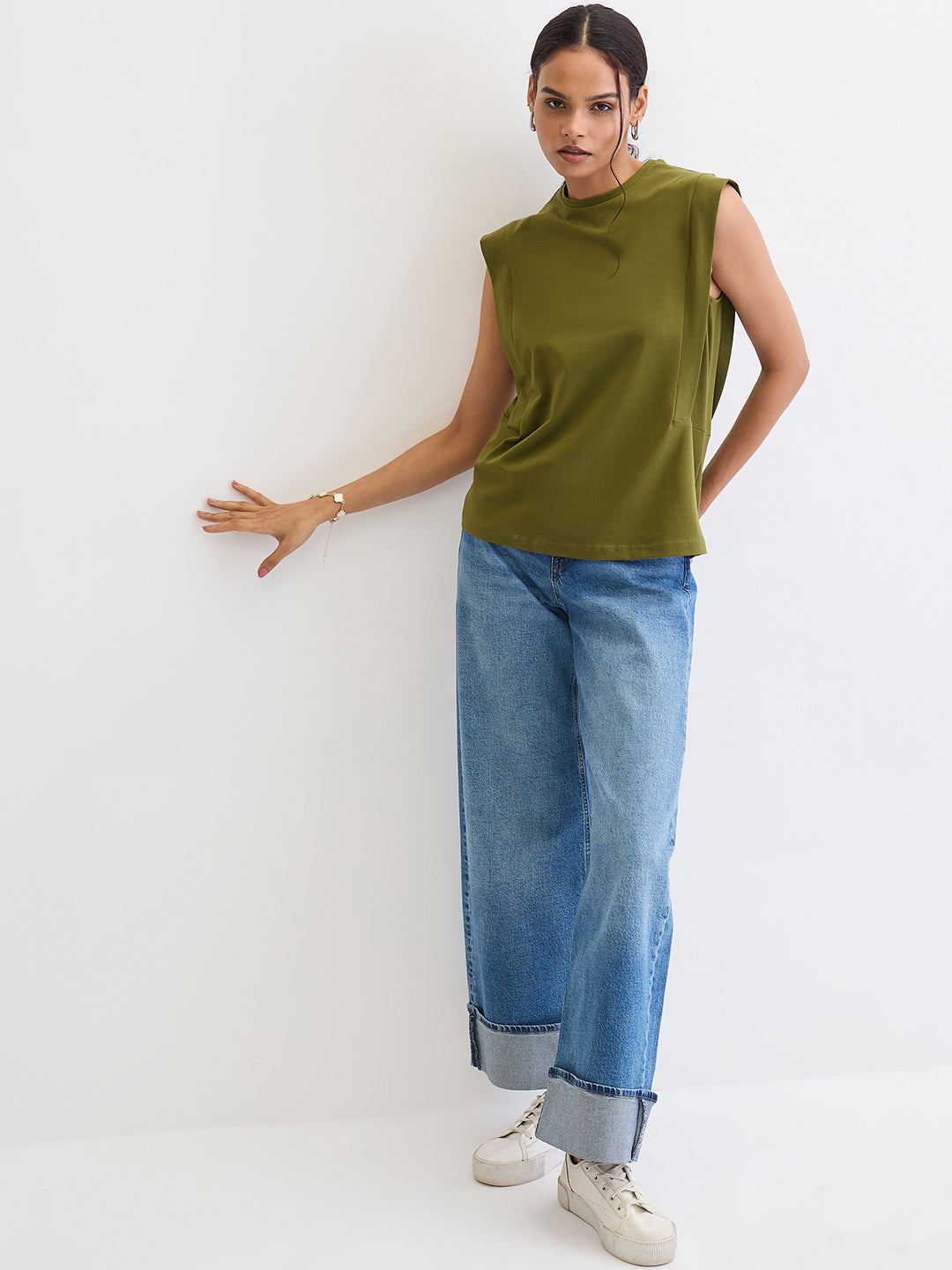 Olive Crew Neck Sleeveless T-Shirt