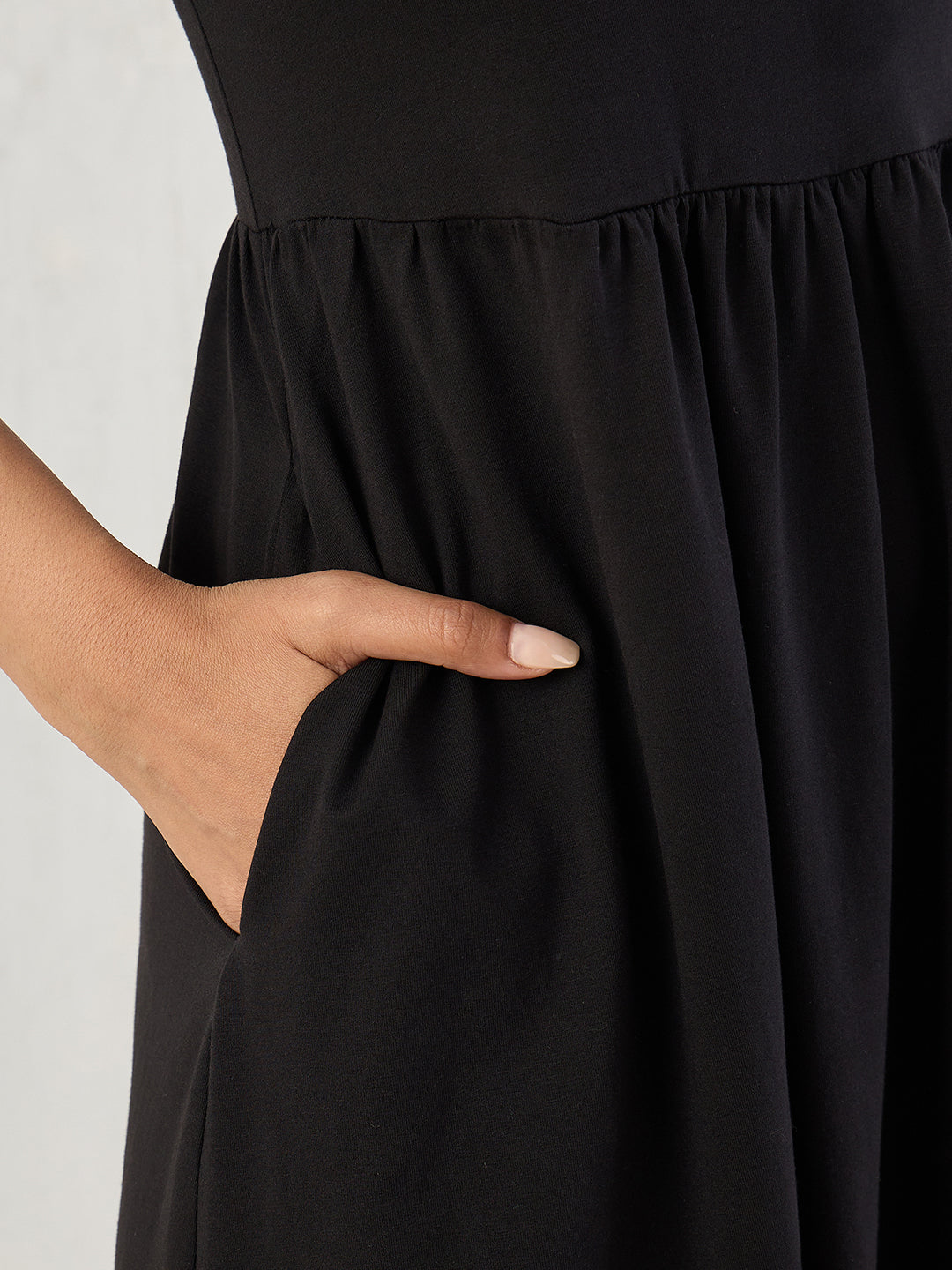 Black Cotton Knitted Midi Dress