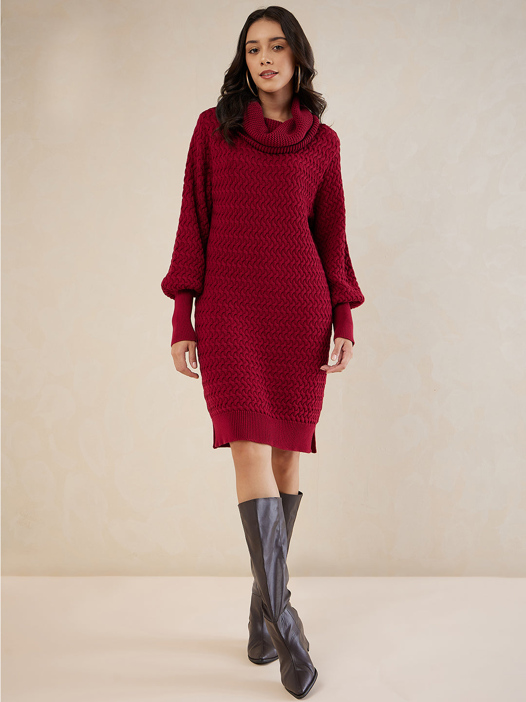 Red Elongated Cuff Detail Knitted Midi Dress