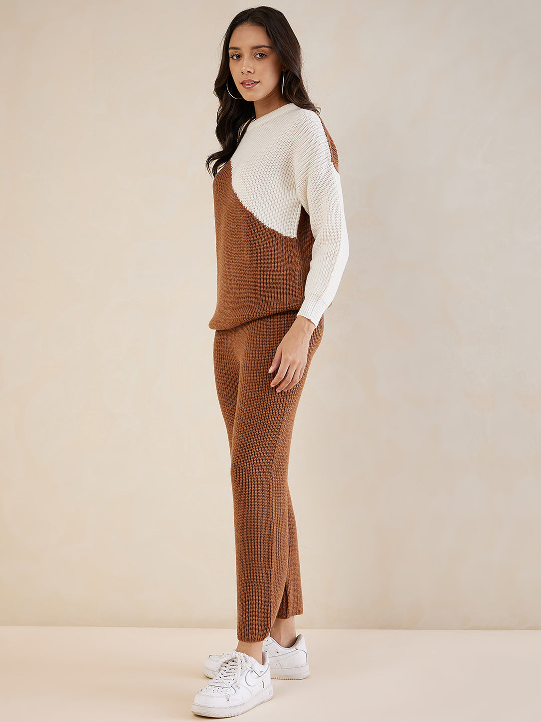 Tan & Ecru Colorblocked Co-Ord Set