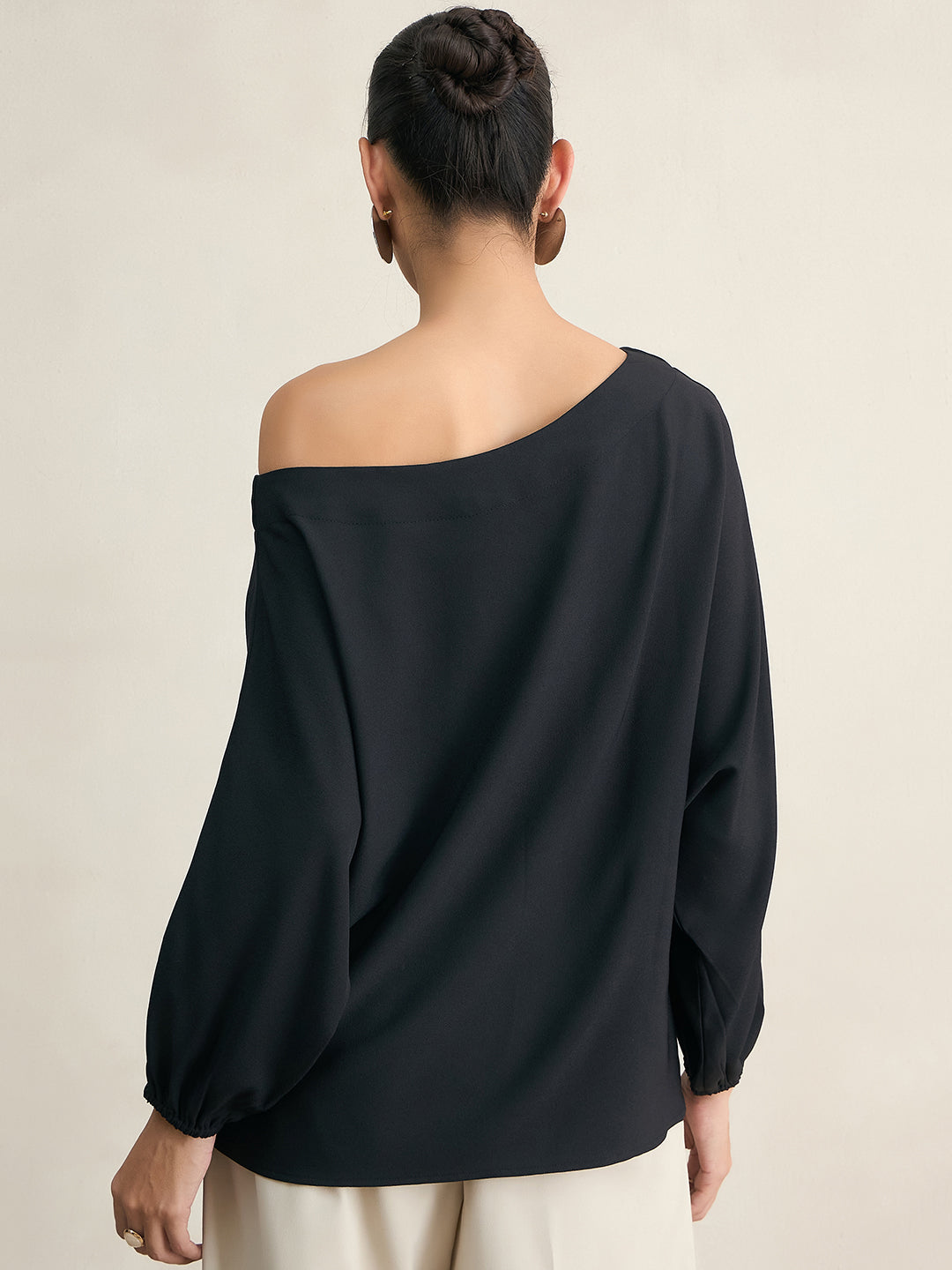 Black One Shoulder Top
