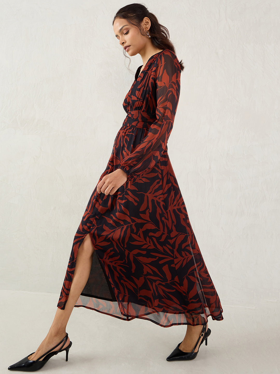 Black And Brown Leaf Print Maxi Dress