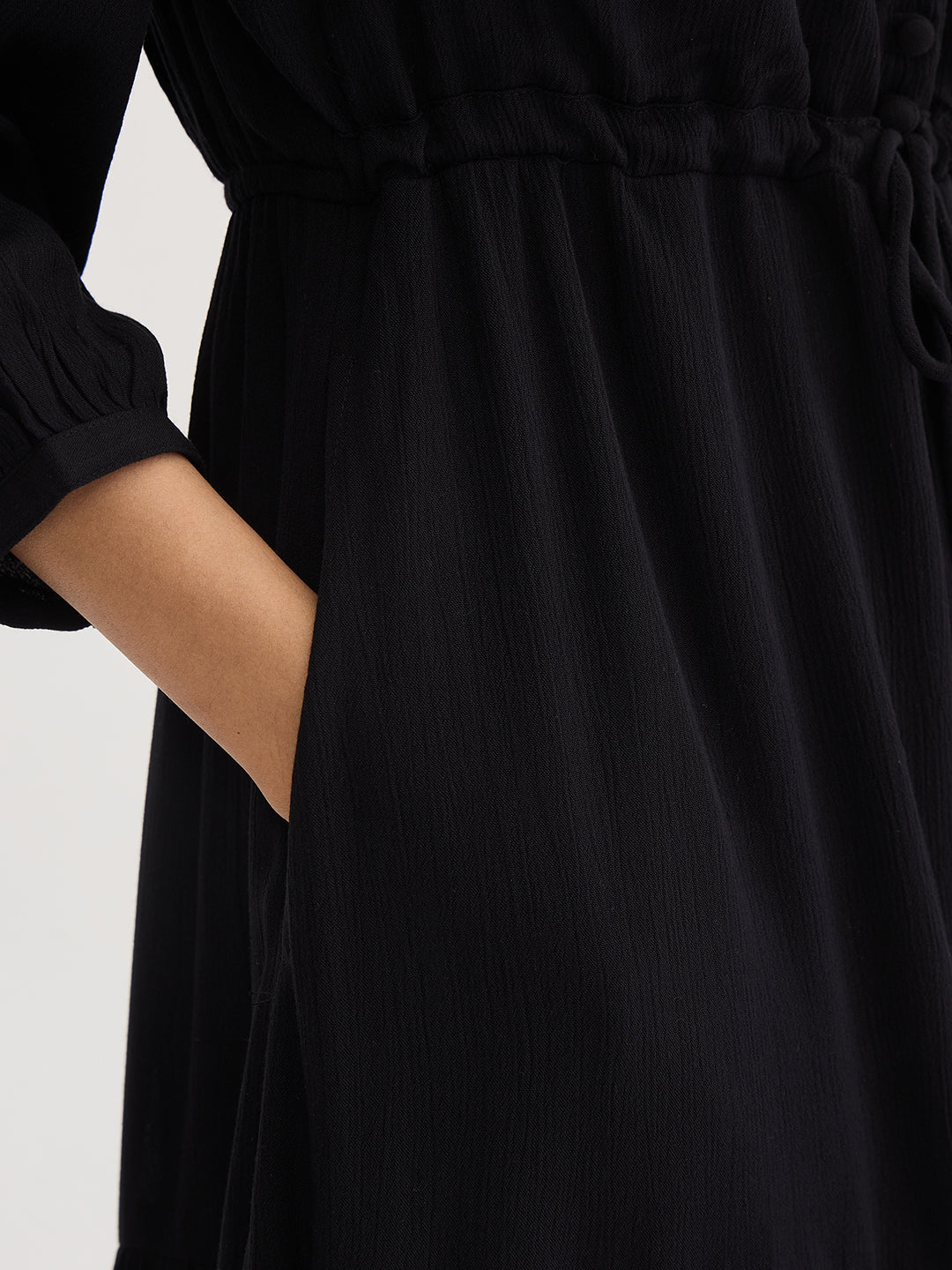 Black Crinkled Tiered Maxi Dress