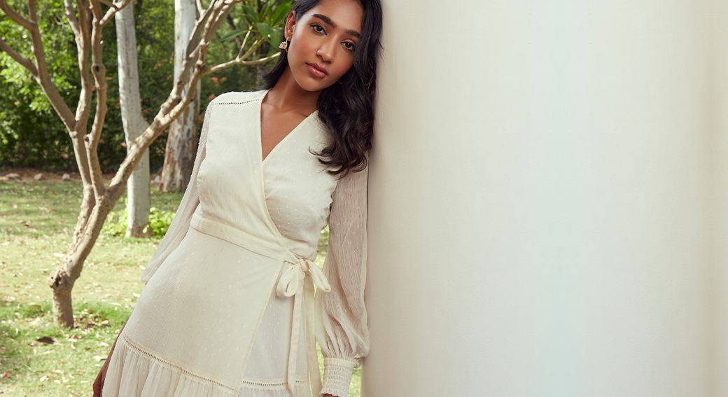 Wrap It Up, Wrap It In: 3 Reasons To Love Wrap Dresses
