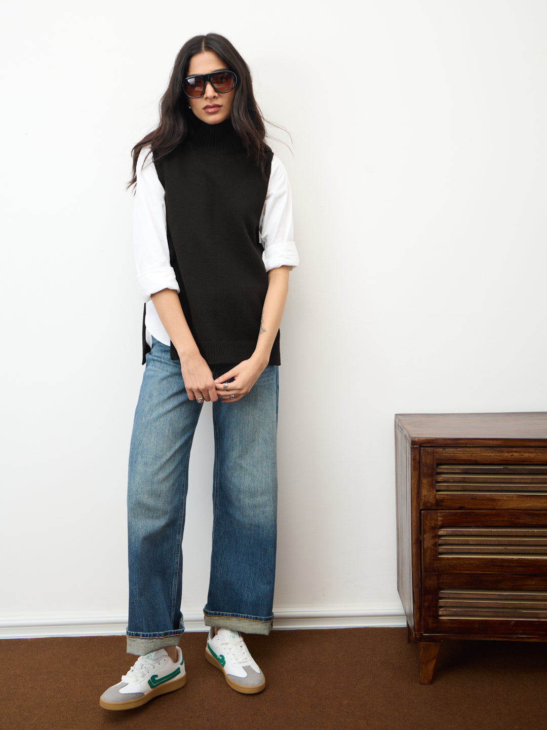 Black Side Tie-Up Sweater Vest
