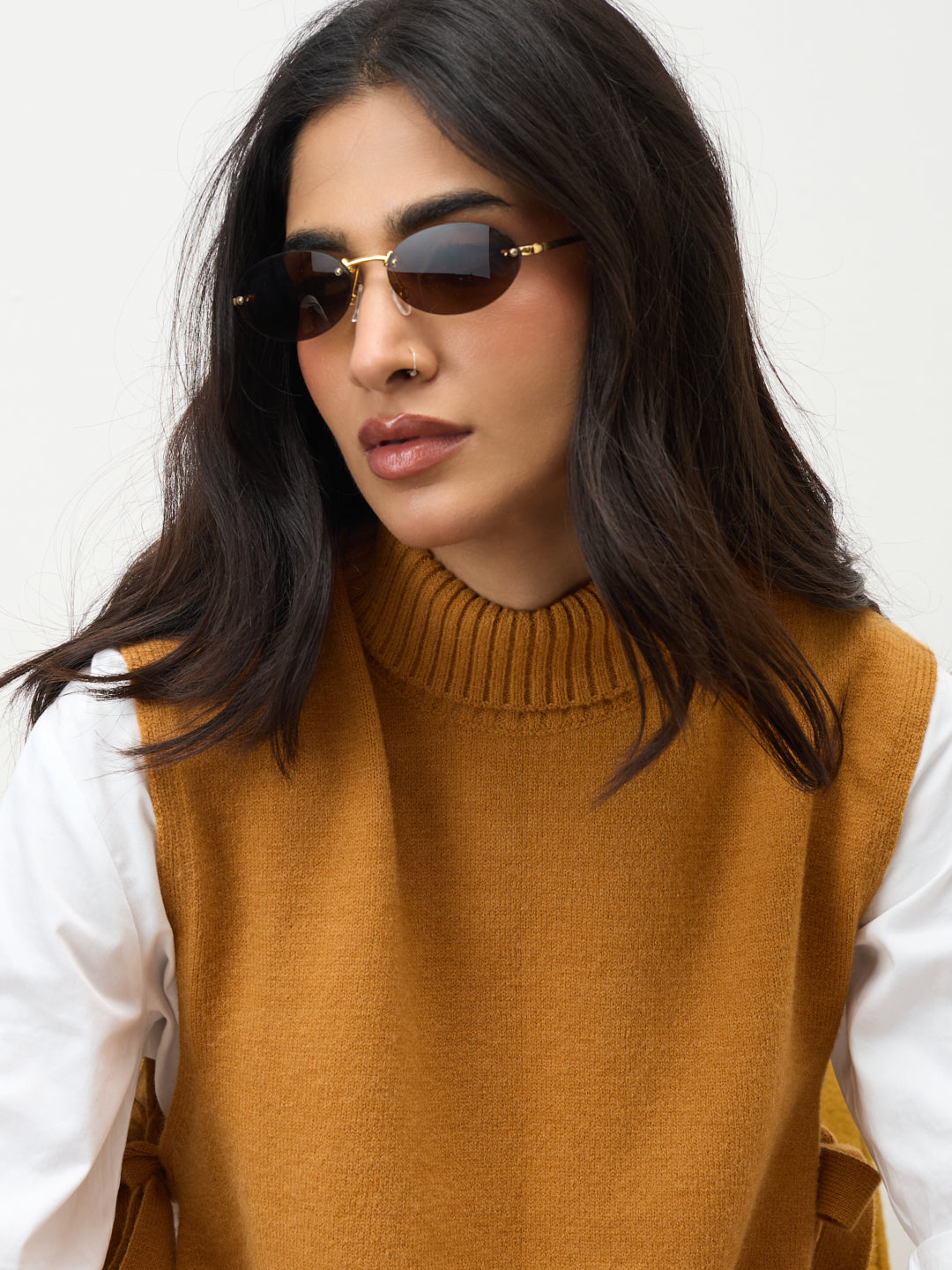 Honey Side Tie-Up Sweater Vest