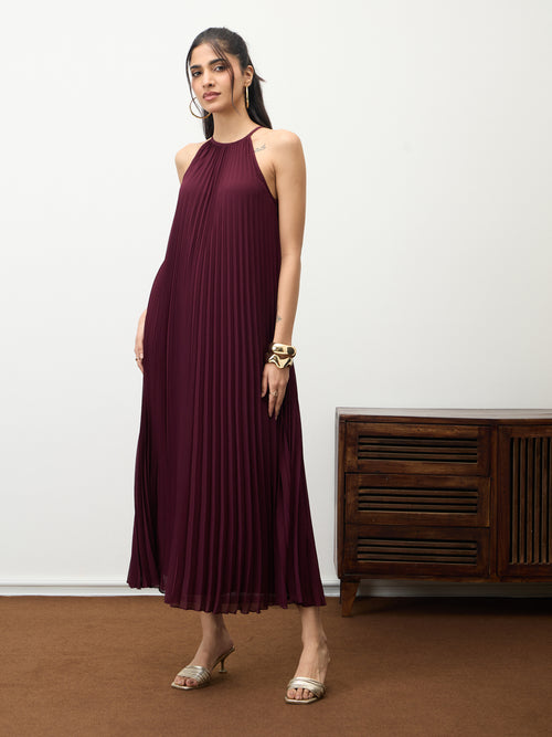 Wine Halter Neck Pleated Maxi Dress