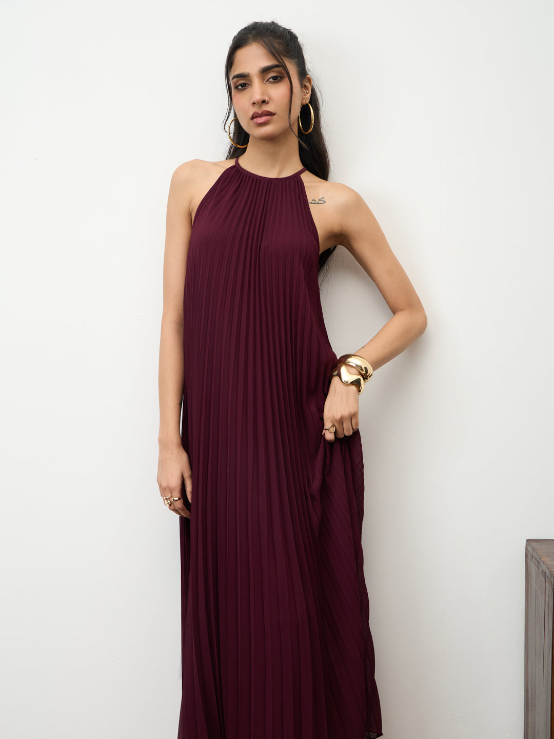 Wine Halter Neck Pleated Maxi Dress