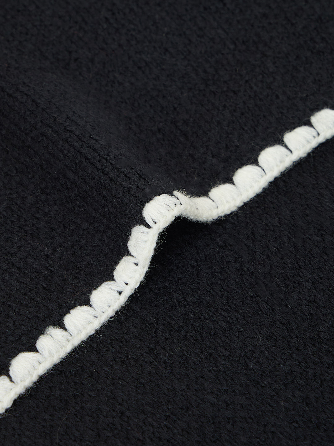Black Contrast Stitch Detail Scarf