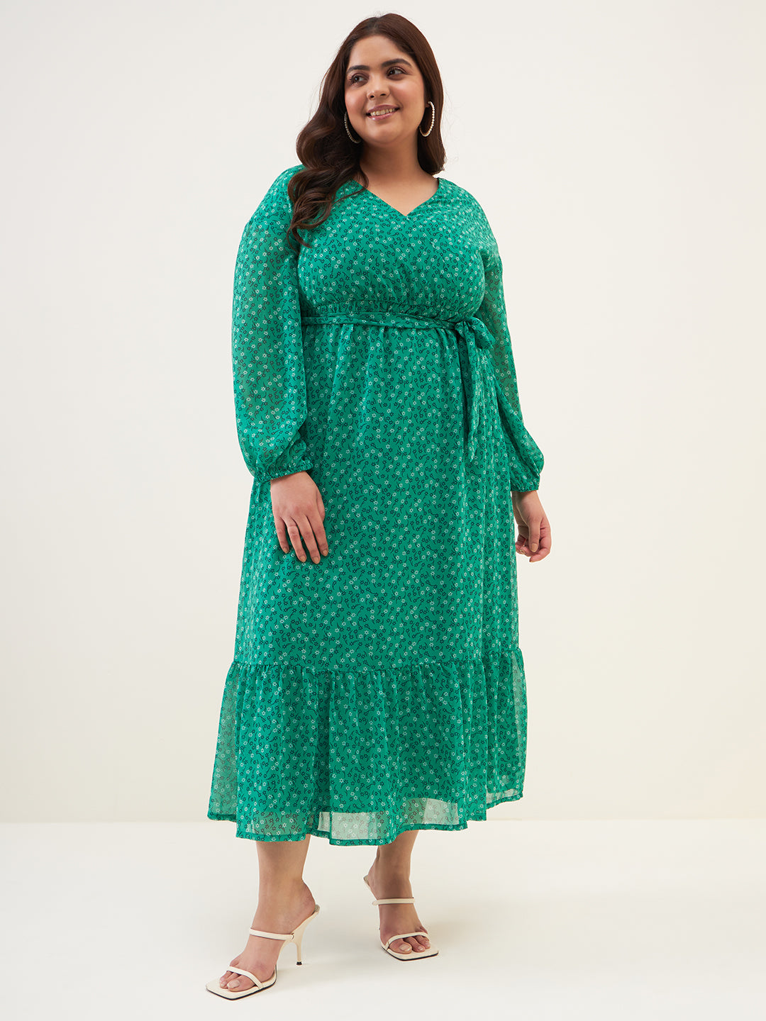 Green ditsy floral printed tiered maxi dress