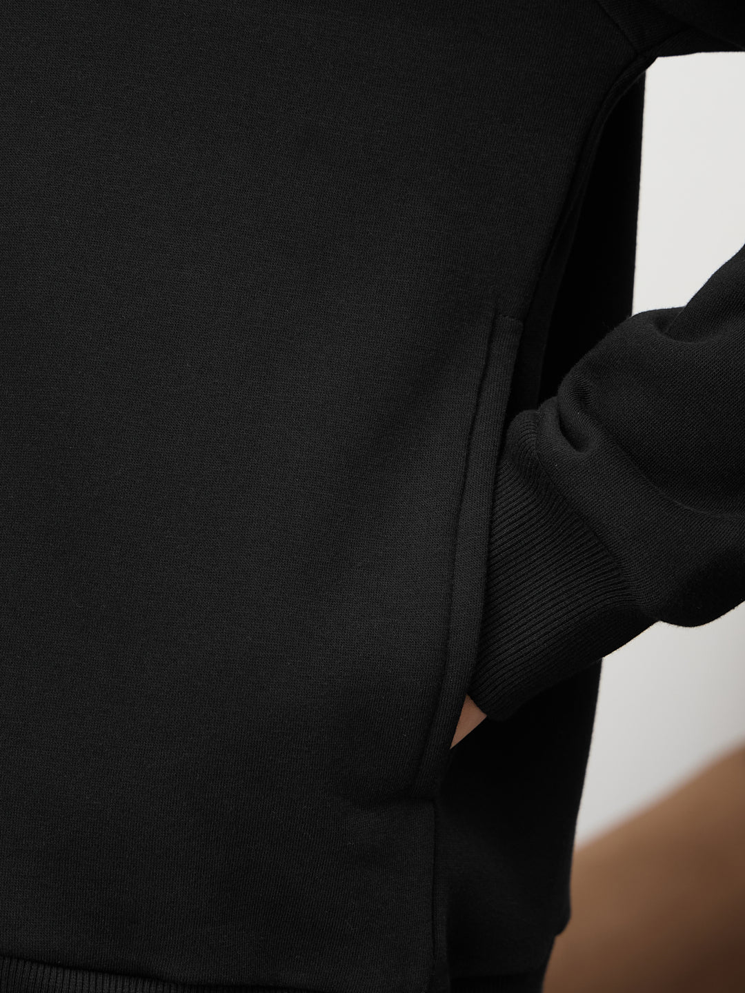 Black Crew Neck Fleece Sweatshirt