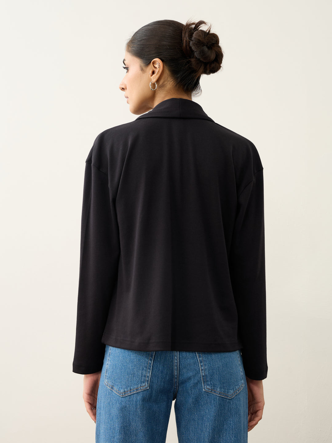 Black Roll Up V-Neck T-Shirt