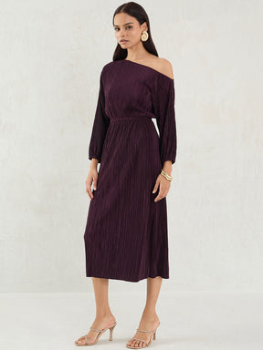 Wine Plisse Off Shoulder Midi Dress