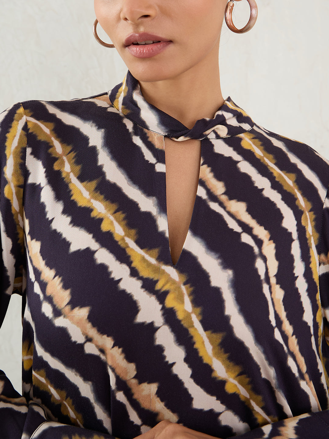 Black Abstract Print Asymmetric Midi Dress