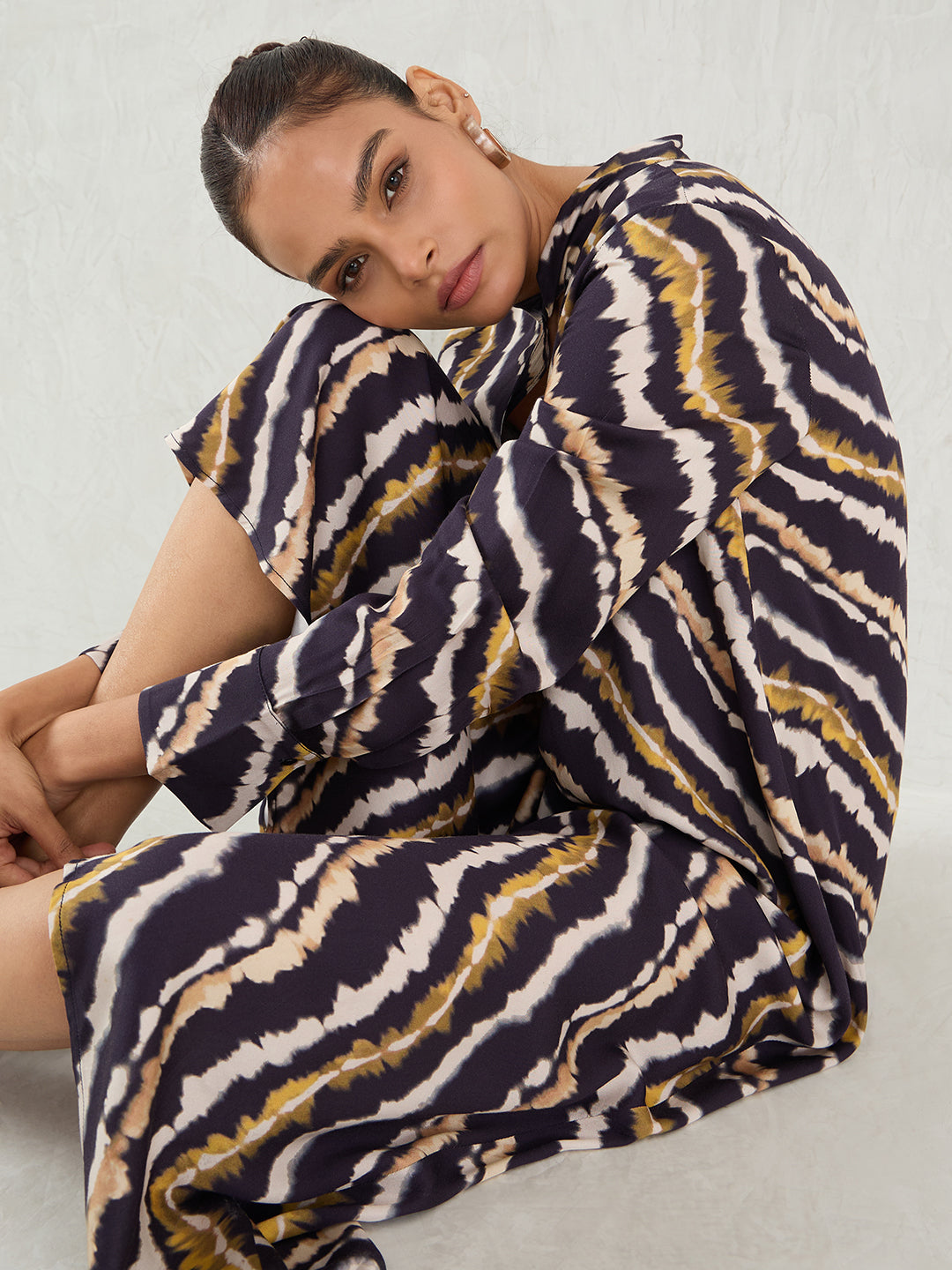 Black Abstract Print Asymmetric Midi Dress Black Abstract Print Asymmetric Midi Dress