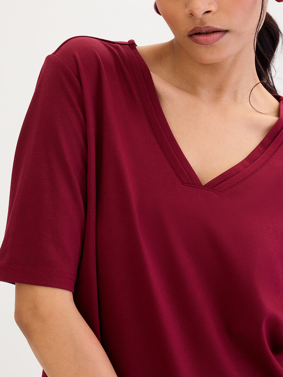 Maroon V-Neck Basic T- Shirt