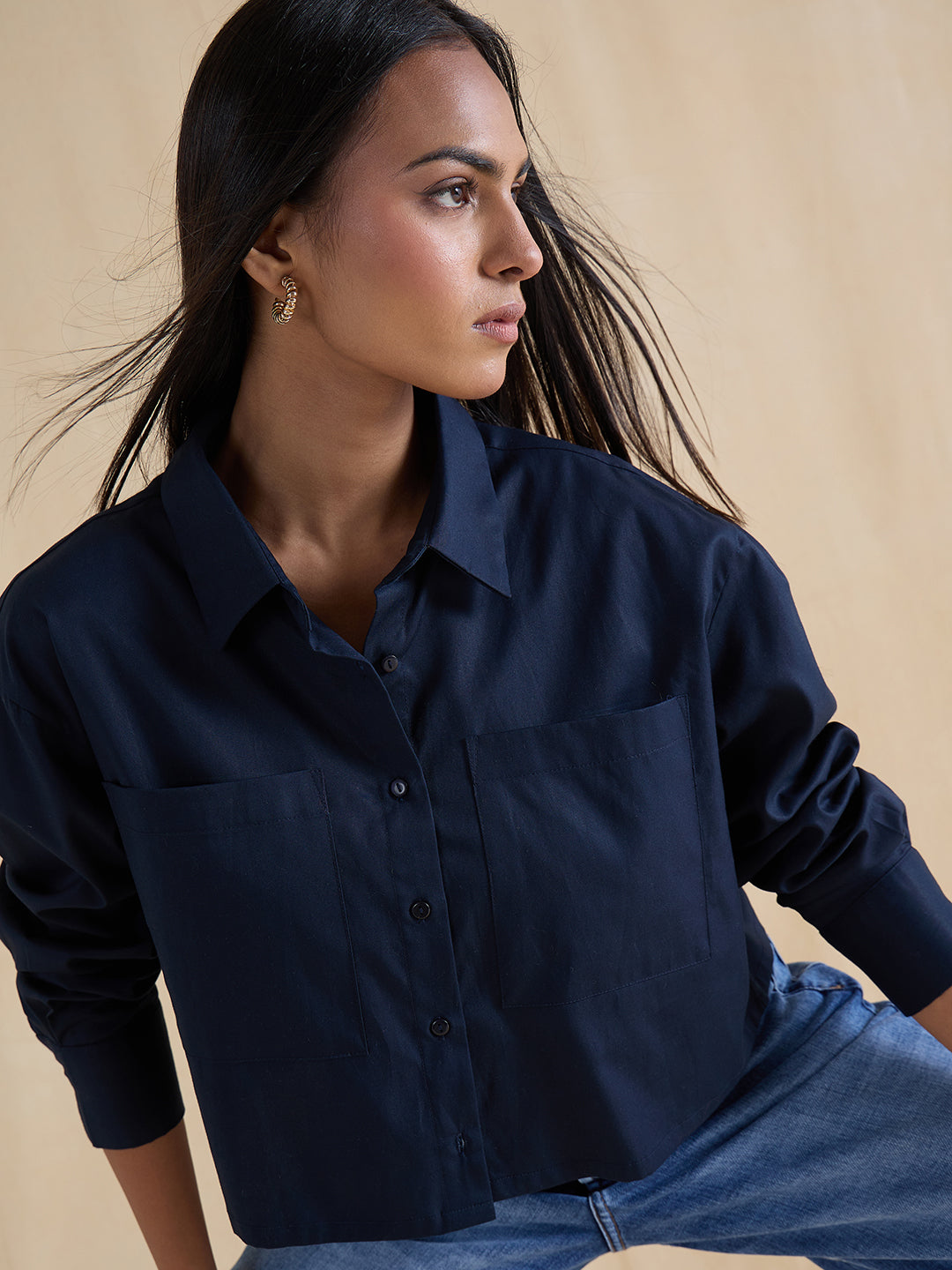 navy-cotton-dual-pocket-crop-shirt-ff-7510
