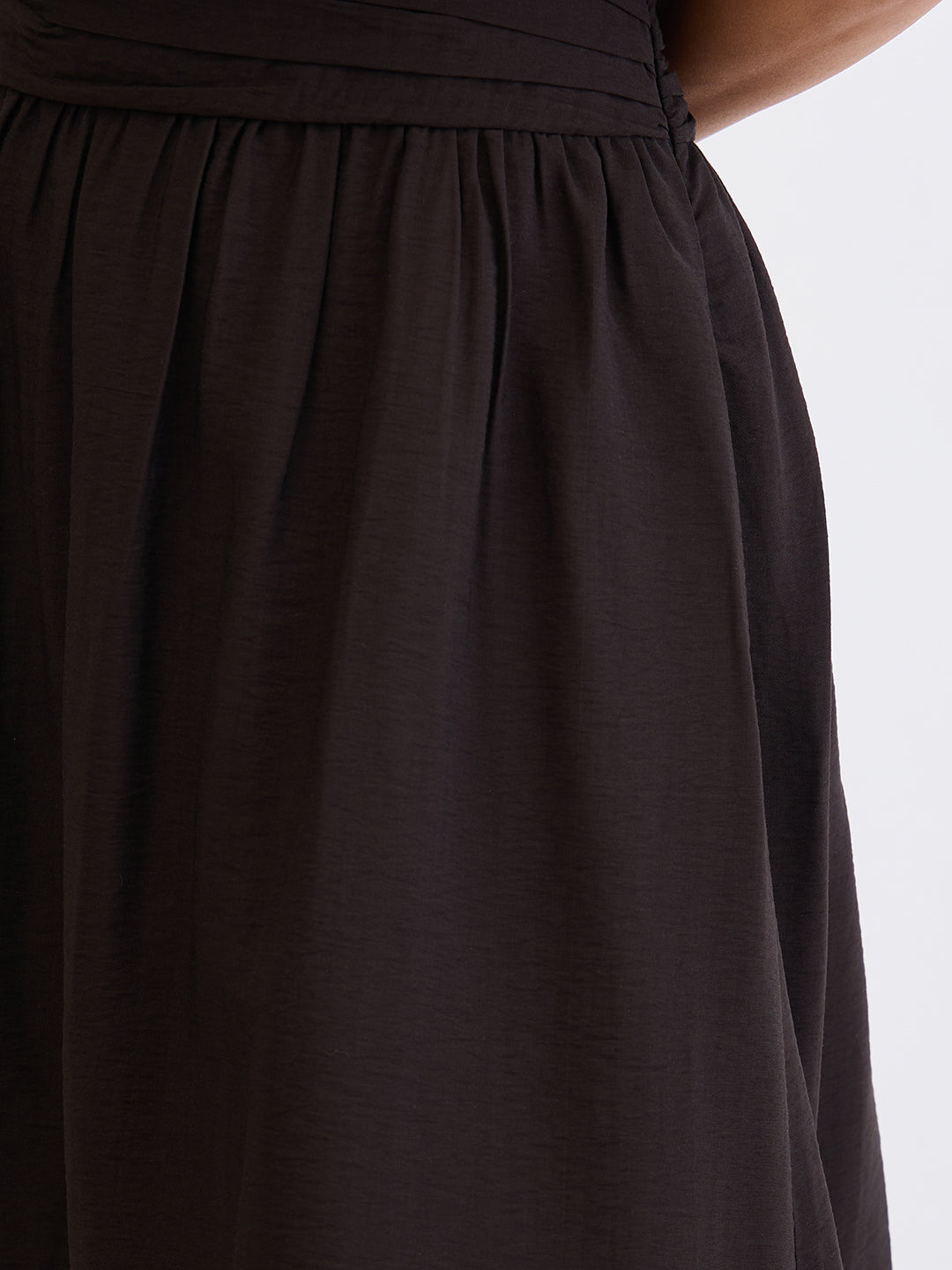Black Ruched Waistband Midi Skirt