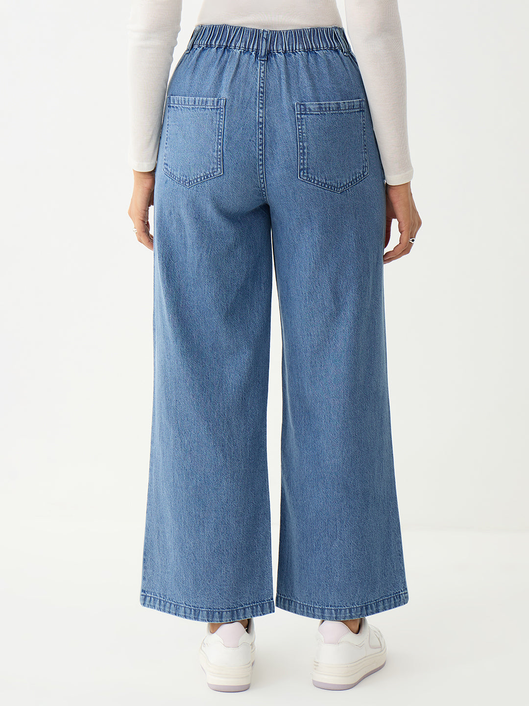 DenimClassic Acid Blue Straight Jeans
