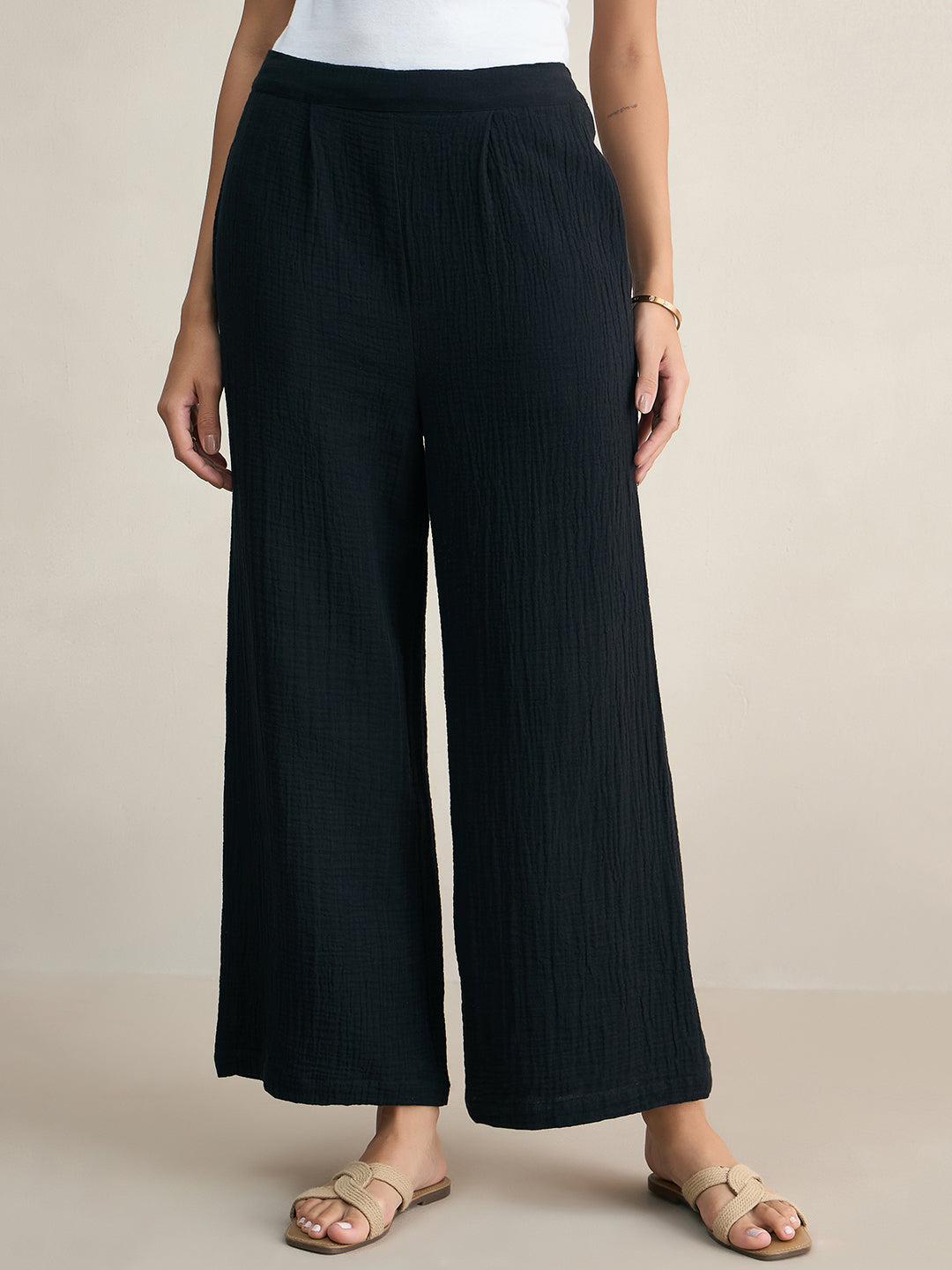 Cotton Gauze Black Sleeveless Top With Straight Pant