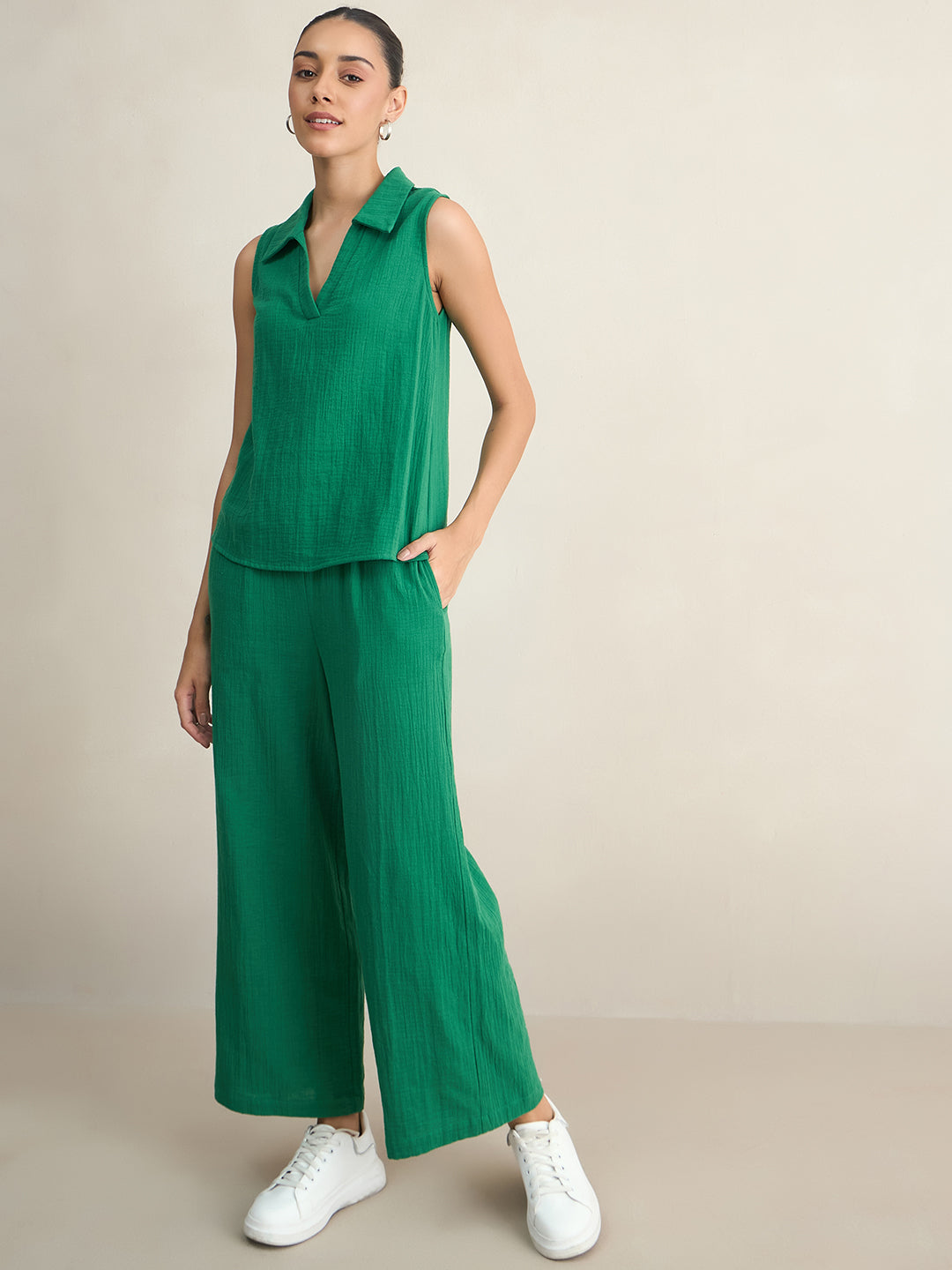 Cotton Gauze Green Sleeveless Top With Straight Pant