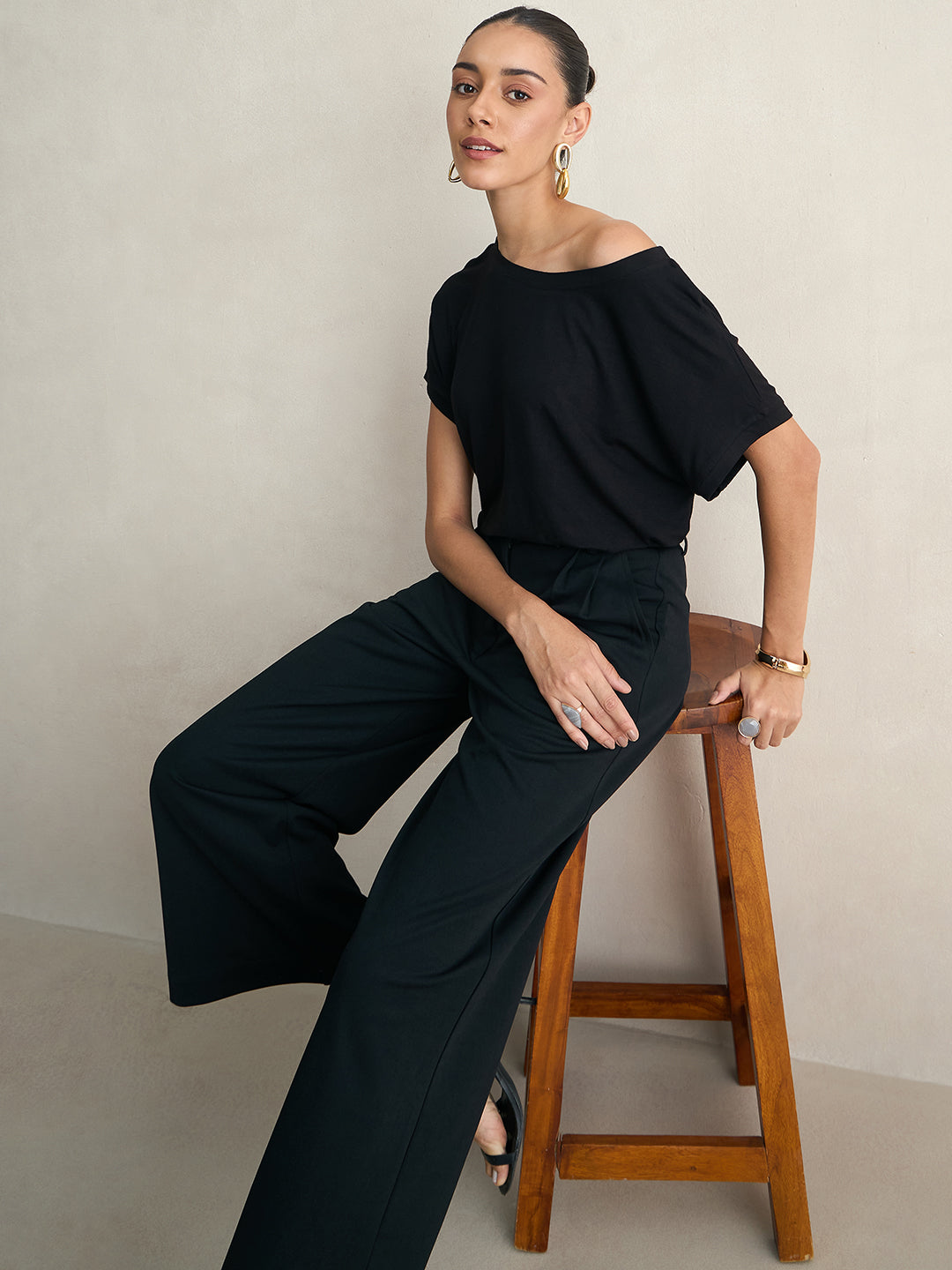 UltraSoft Bamboo Black Off Shoulder EasyTee