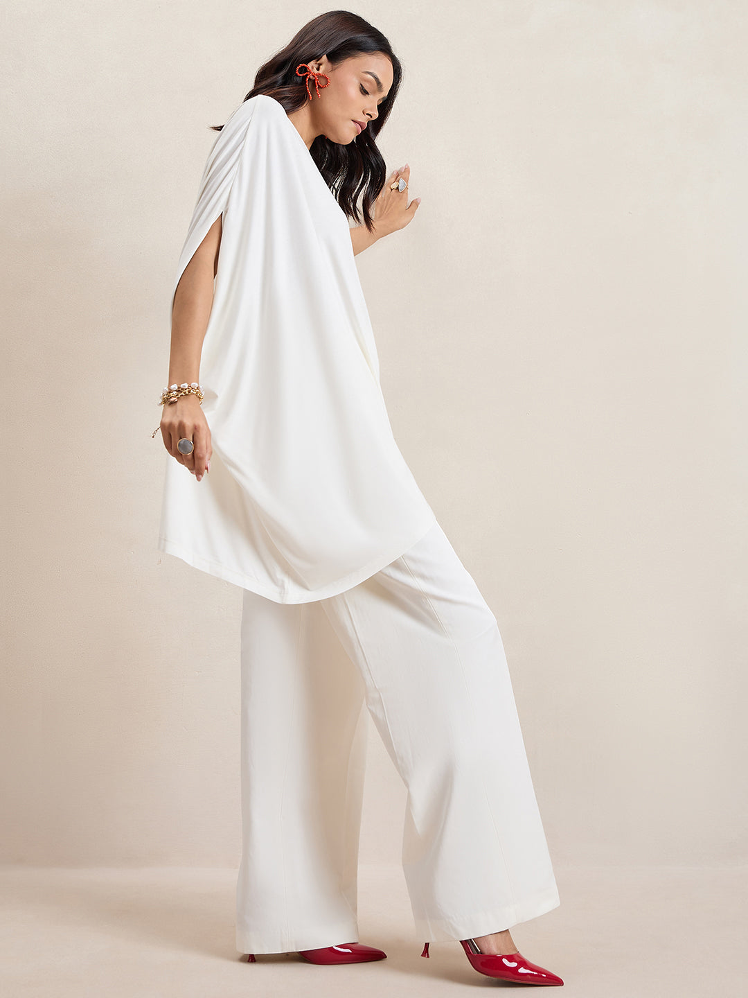 Bamboo White Knit Oversize Asymmetrical Top