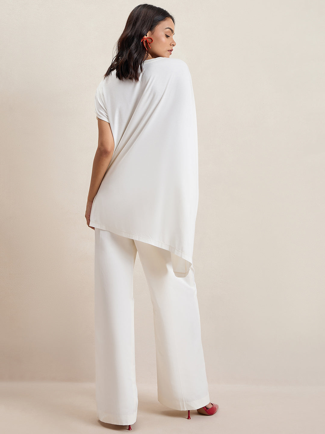 Bamboo White Knit Oversize Asymmetrical Top