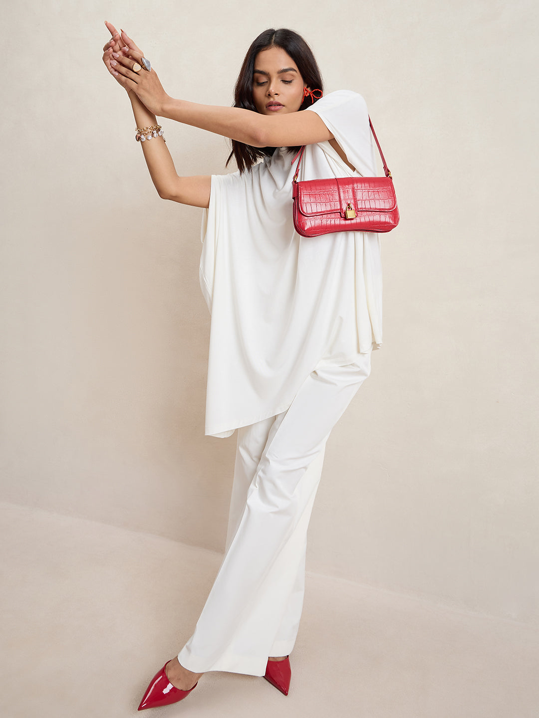 Bamboo White Knit Oversize Asymmetrical Top