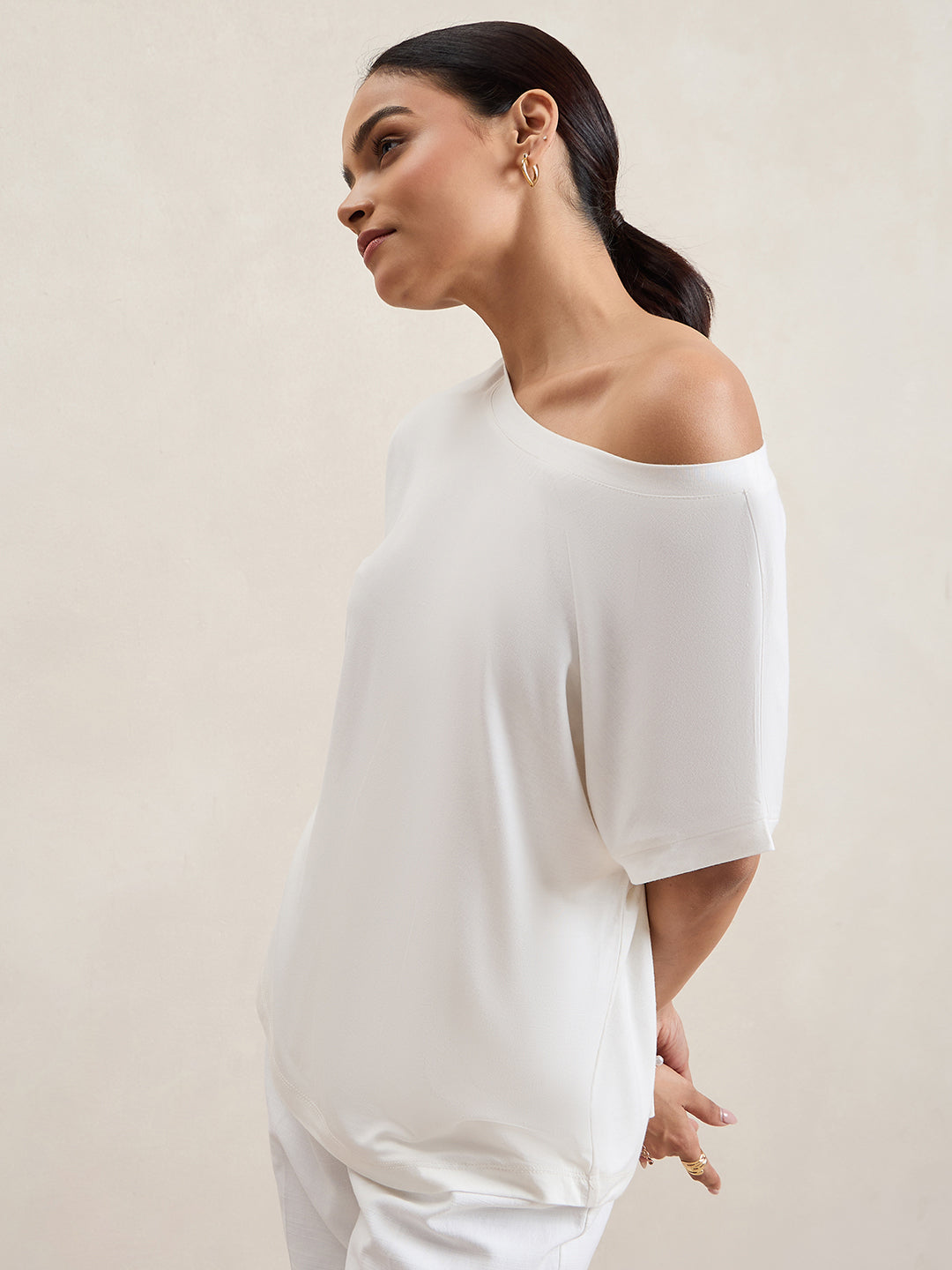 Bamboo White Off Shoulder EasyTee