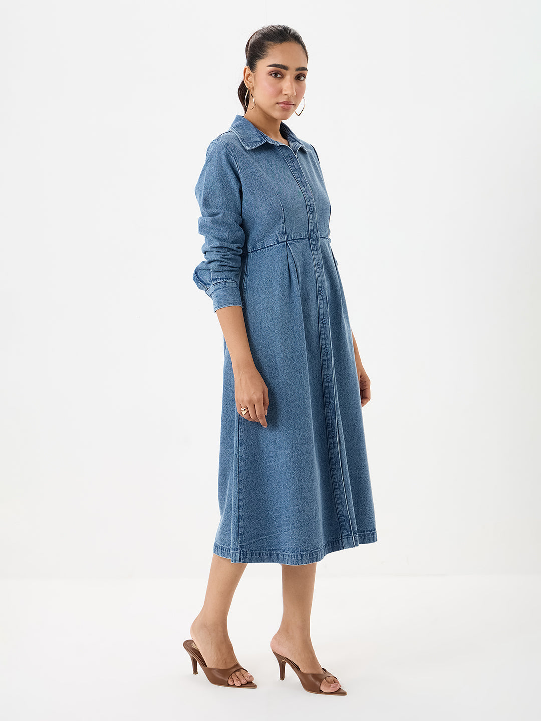 DenimClassic Blue Button Down Midi Dress