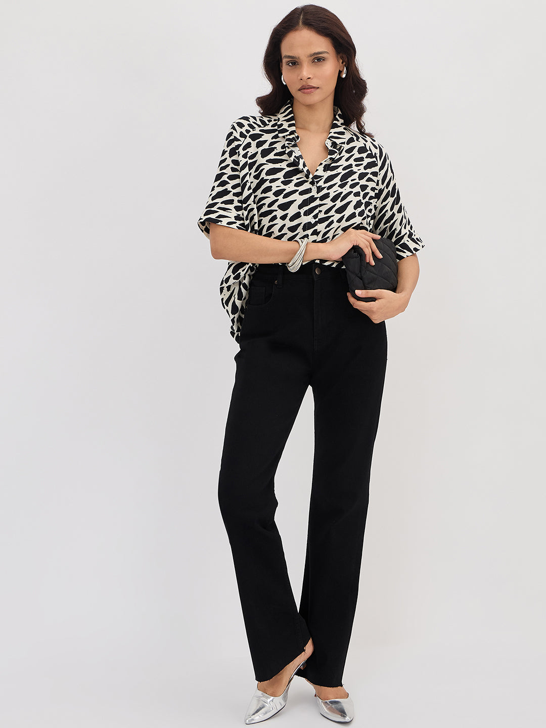 Black & White Abstract Print Oversize Shirt