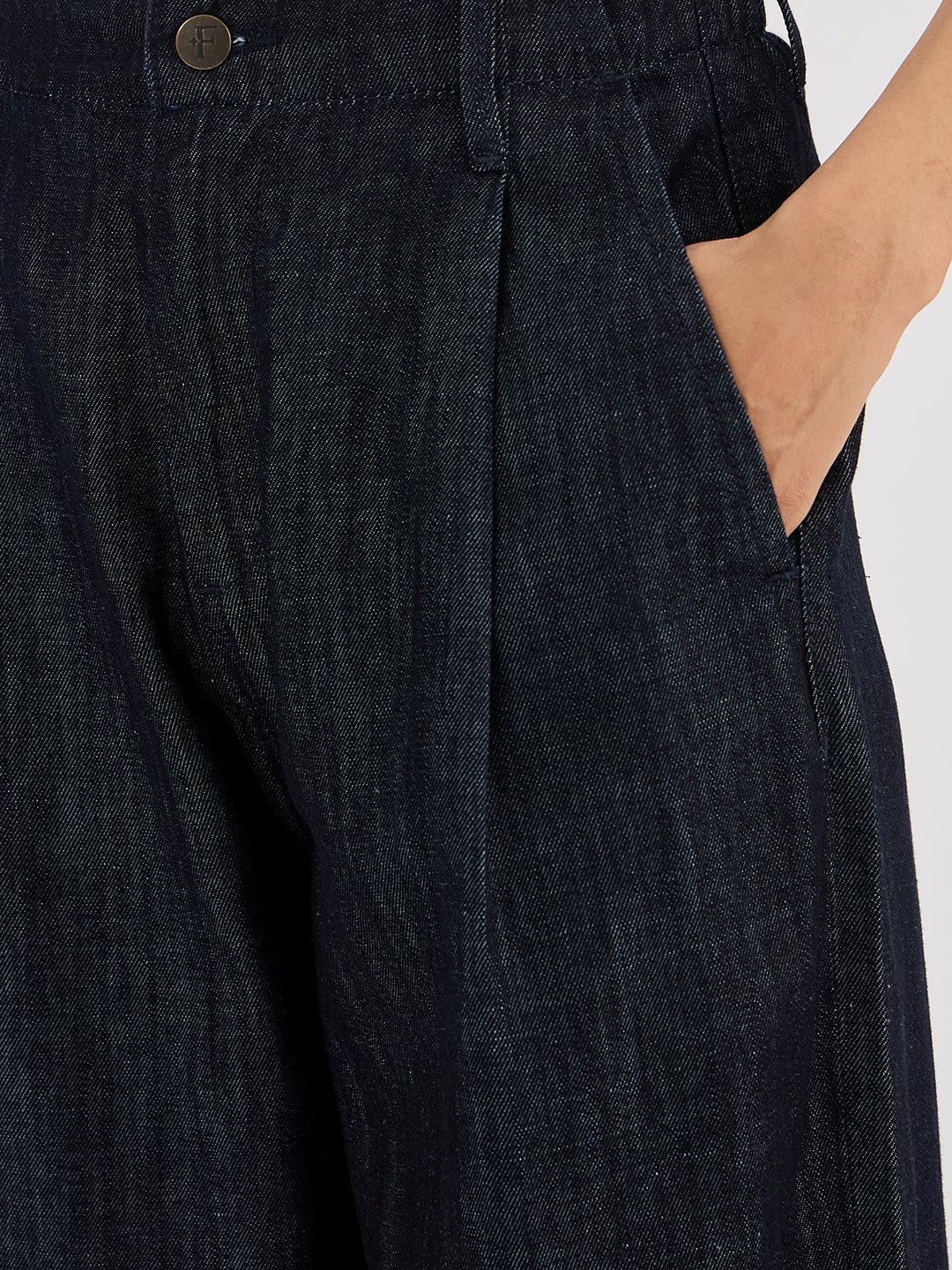 The Easy Fit Jeans