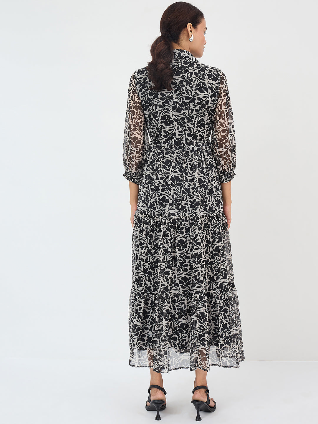 Black And White Floral Tiered Maxi Dress