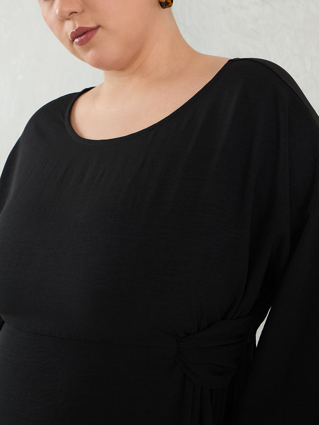 Black Knot Detail Midi Dress