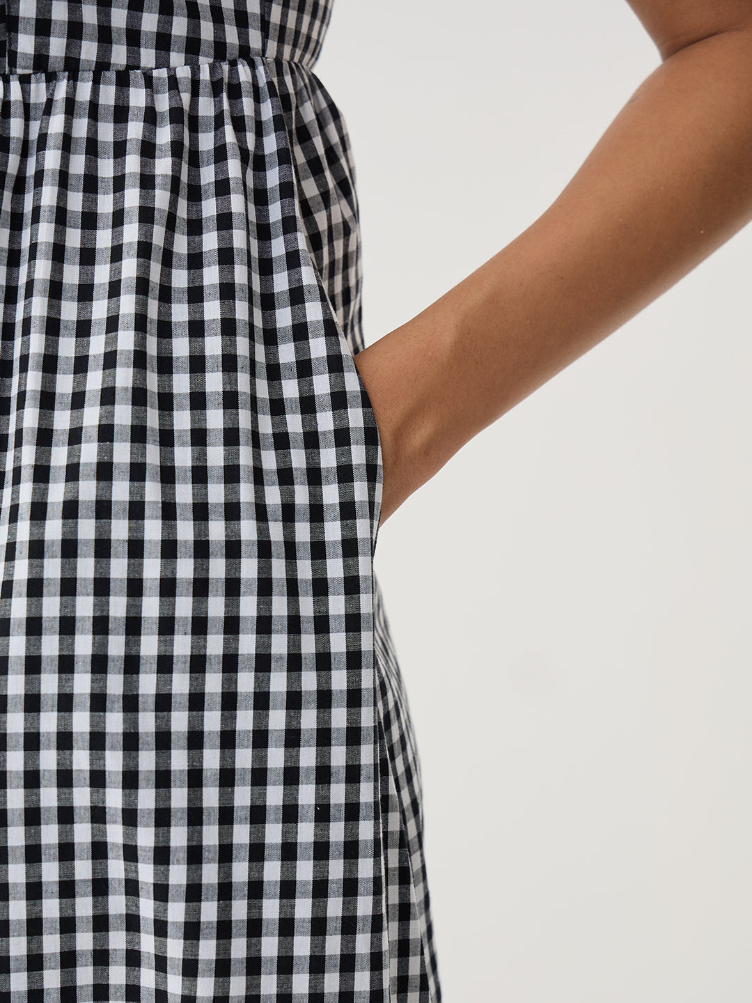 Black Gingham Sleeveless Maxi Dress