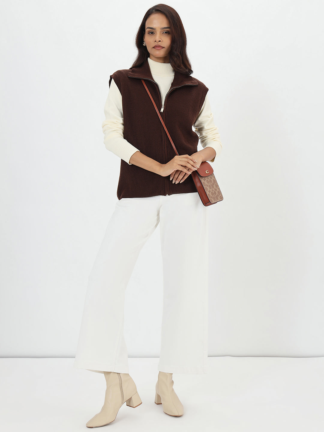 Coffee Brown Sleeveless Zipper Vest