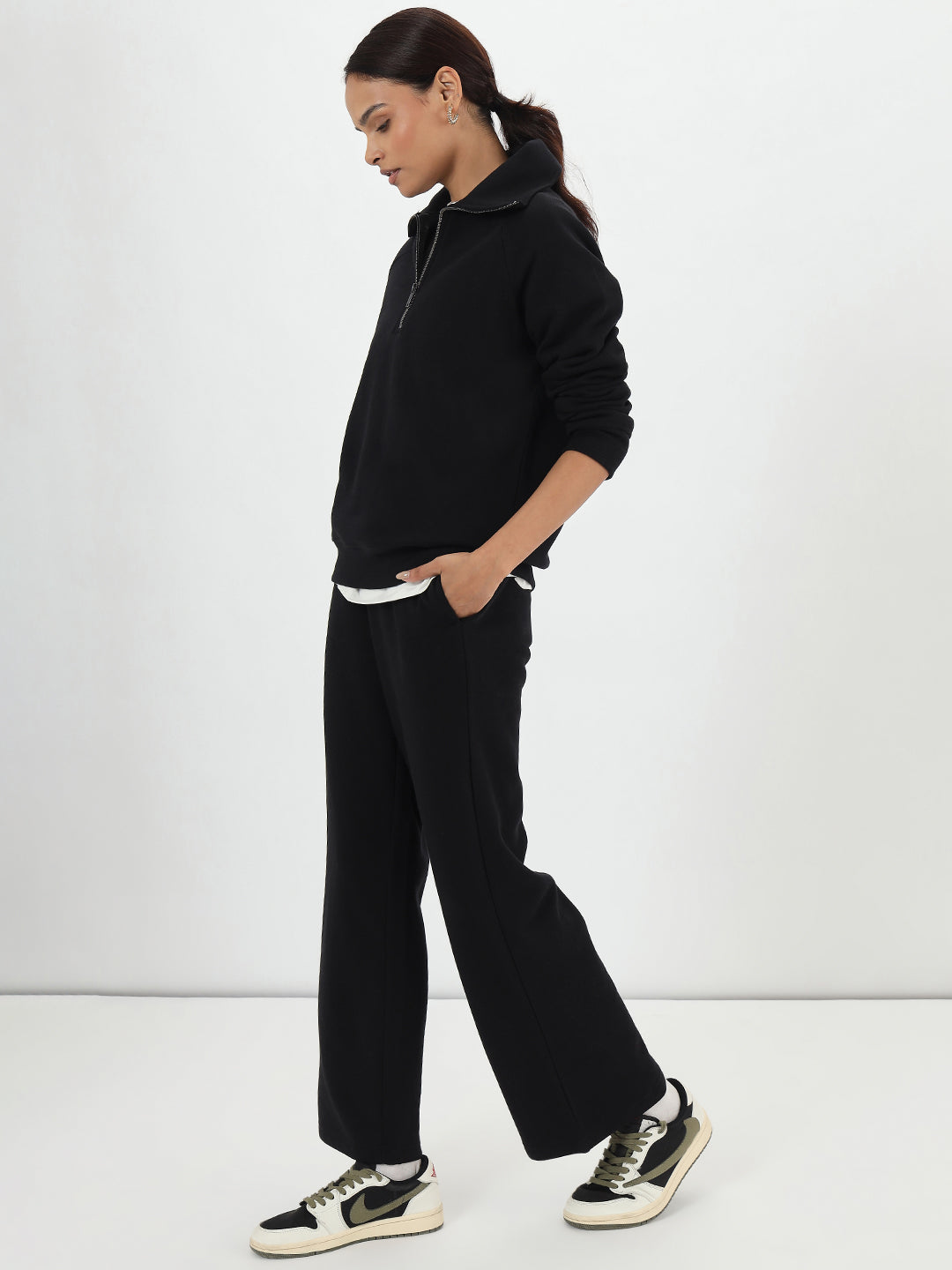 Black Half Zipper Fleece Sweatshirt
