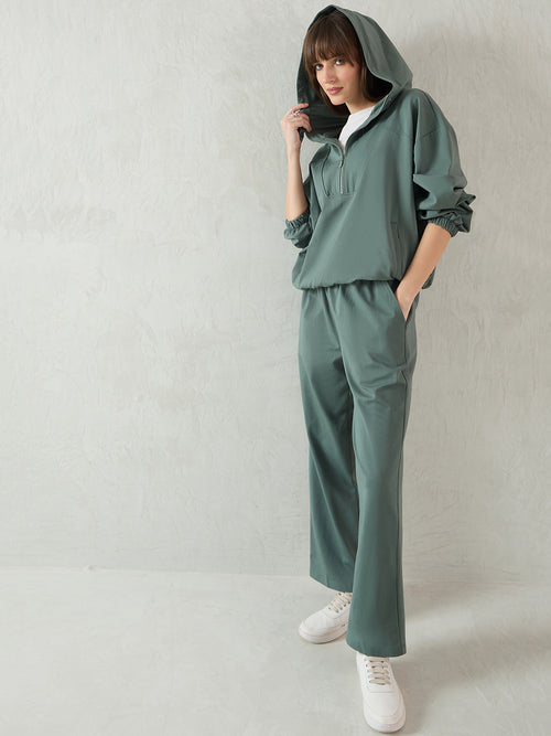 Green Half Zip Up Hooded Travel Set