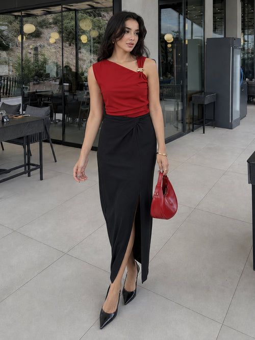 Black Front Twist Detail Maxi Skirt