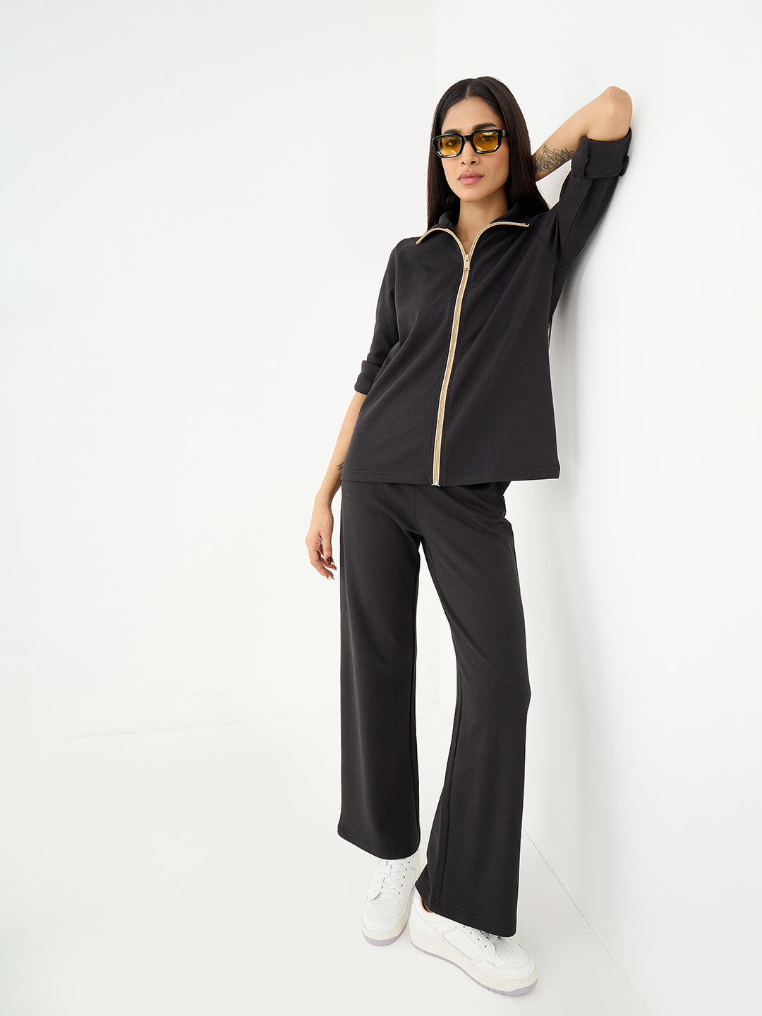 Black With Contrast Zipper Knit Co-Ord